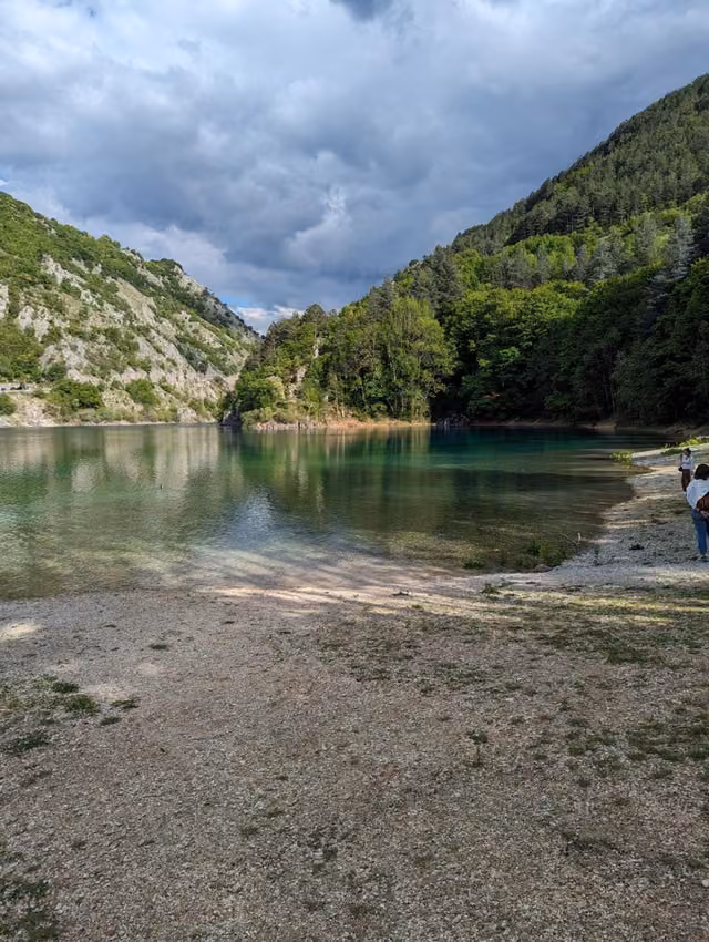 Veduta delle montagne di Scanno dal Rifugio del Lupo